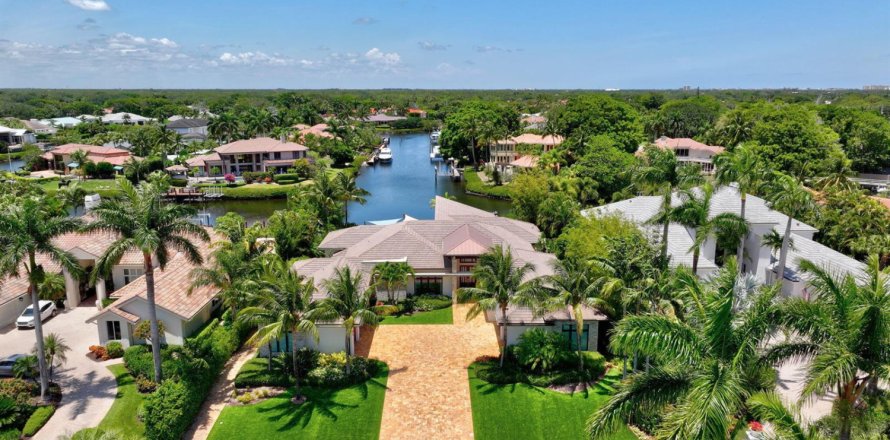 Villa ou maison à Palm Beach Gardens, Floride 4 chambres, 468.13 m2 № 2274305