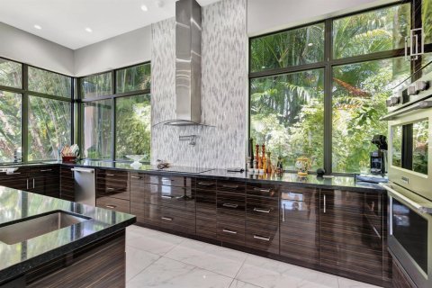 Villa ou maison à vendre à Palm Beach Gardens, Floride: 4 chambres, 468.13 m2 № 2274305 - photo 21