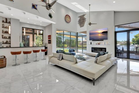 Villa ou maison à vendre à Palm Beach Gardens, Floride: 4 chambres, 468.13 m2 № 2274305 - photo 9