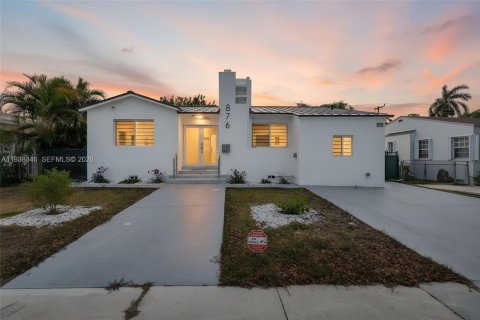 Villa ou maison à vendre à Miami, Floride: 3 chambres, 131.74 m2 № 1995879 - photo 2