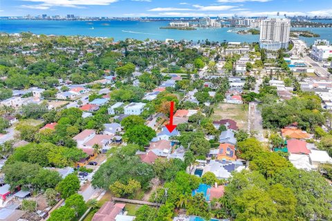 Villa ou maison à vendre à Miami, Floride: 3 chambres, 131.74 m2 № 1995879 - photo 7