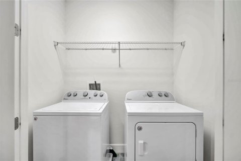 Adosado en alquiler en Orlando, Florida, 2 dormitorios, 125.05 m2 № 1831326 - foto 16