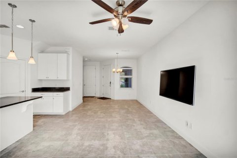 Adosado en alquiler en Orlando, Florida, 2 dormitorios, 125.05 m2 № 1831326 - foto 7