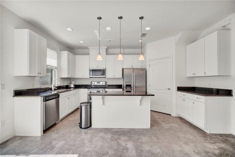 Adosado en alquiler en Orlando, Florida, 2 dormitorios, 125.05 m2 № 1831326 - foto 6