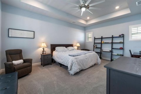 House in Winter Garden, Florida 4 bedrooms, 209.96 sq.m. № 1685072 - photo 10