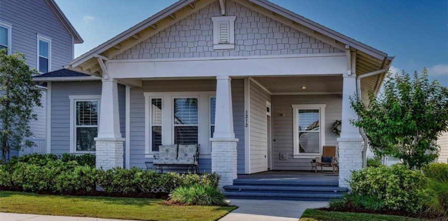 House in Winter Garden, Florida 4 bedrooms, 209.96 sq.m. № 1685072
