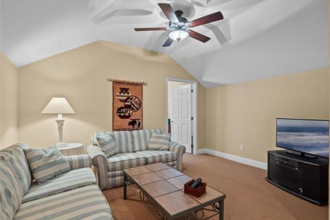 House in Orlando, Florida 4 bedrooms, 331.75 sq.m. № 1827795 - photo 22