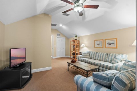 House in Orlando, Florida 4 bedrooms, 331.75 sq.m. № 1827795 - photo 23