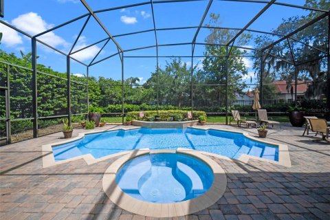 House in Orlando, Florida 4 bedrooms, 331.75 sq.m. № 1827795 - photo 4