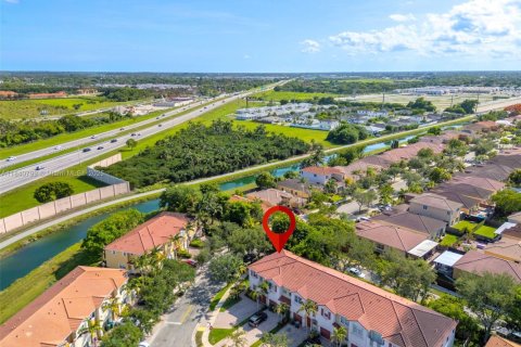 Townhouse in Homestead, Florida 3 bedrooms, 140.1 sq.m. № 1830321 - photo 29