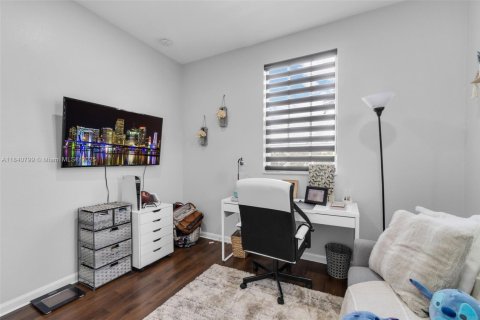 Townhouse in Homestead, Florida 3 bedrooms, 140.1 sq.m. № 1830321 - photo 26