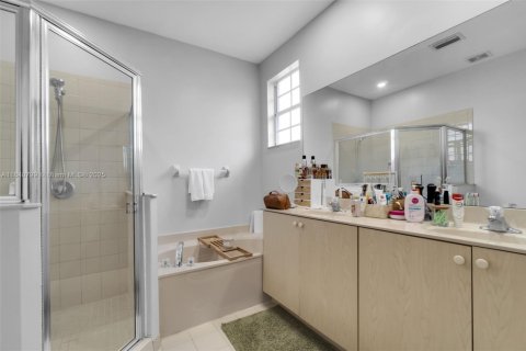 Townhouse in Homestead, Florida 3 bedrooms, 140.1 sq.m. № 1830321 - photo 21