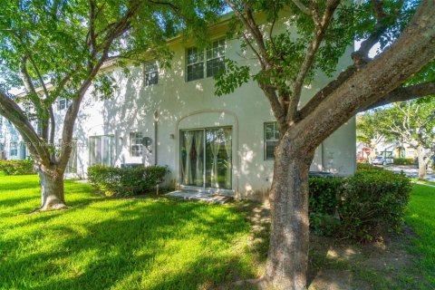 Townhouse in Homestead, Florida 3 bedrooms, 140.1 sq.m. № 1830321 - photo 27