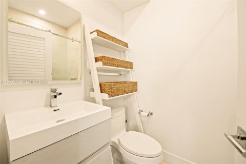 Купить виллу или дом в Майами-Бич, Флорида 5 спален, № 2049177 - фото 24