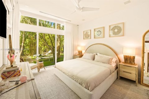 Купить виллу или дом в Майами-Бич, Флорида 5 спален, № 2049177 - фото 12