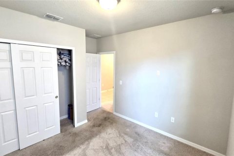 House in Winter Haven, Florida 3 bedrooms, 139.91 sq.m. № 2106817 - photo 22