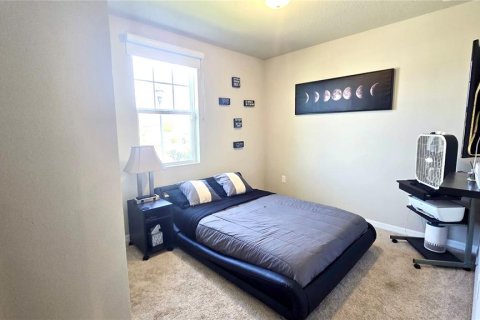 House in Winter Haven, Florida 3 bedrooms, 139.91 sq.m. № 2106817 - photo 16