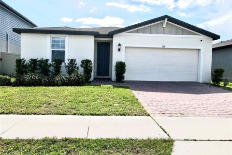 House in Winter Haven, Florida 3 bedrooms, 139.91 sq.m. № 2106817