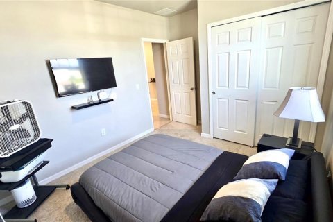 House in Winter Haven, Florida 3 bedrooms, 139.91 sq.m. № 2106817 - photo 14