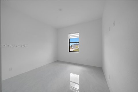 Casa en venta en Lehigh Acres, Florida, 3 dormitorios, 151.43 m2 № 2008053 - foto 29