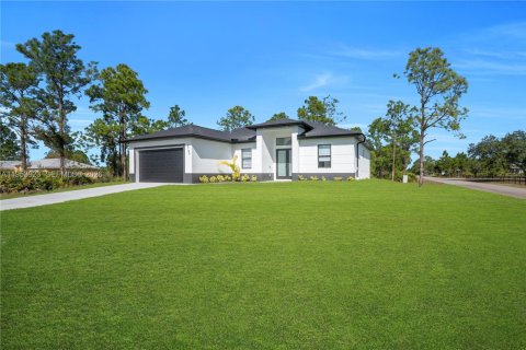 Casa en venta en Lehigh Acres, Florida, 3 dormitorios, 151.43 m2 № 2008053 - foto 3