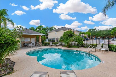 Townhouse in Tampa, Florida 3 bedrooms, 140.56 sq.m. № 2386603 - photo 5
