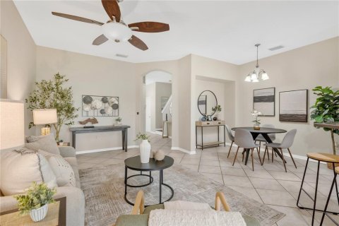 Townhouse in Tampa, Florida 3 bedrooms, 140.56 sq.m. № 2386603 - photo 4
