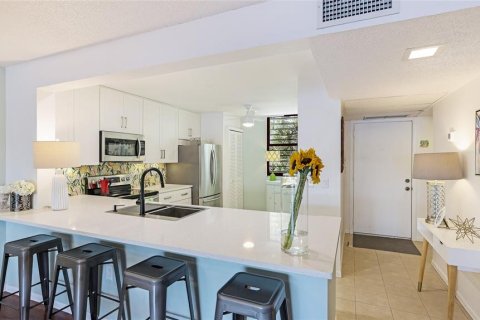 Copropriété à vendre à Bradenton, Floride: 2 chambres, 121.14 m2 № 1530151 - photo 4