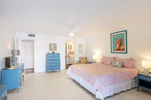 Copropriété à vendre à Bradenton, Floride: 2 chambres, 121.14 m2 № 1530151 - photo 16