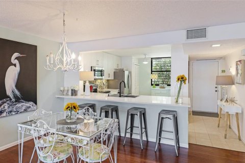 Copropriété à vendre à Bradenton, Floride: 2 chambres, 121.14 m2 № 1530151 - photo 3