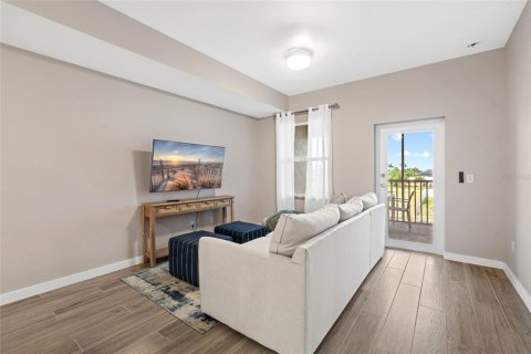 Condominio en venta en Cape Coral, Florida, 2 dormitorios, 136.19 m2 № 1677569 - foto 6