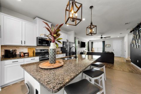 Touwnhouse à vendre à Odessa, Floride: 3 chambres, 149.76 m2 № 1873301 - photo 22