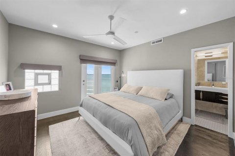 Condo in Tampa, Florida, 3 bedrooms № 2347095 - photo 6