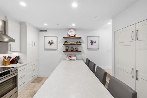 Condo in Tampa, Florida, 3 bedrooms № 2347095 - photo 24