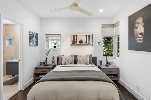 Condo in Tampa, Florida, 3 bedrooms № 2347095 - photo 28