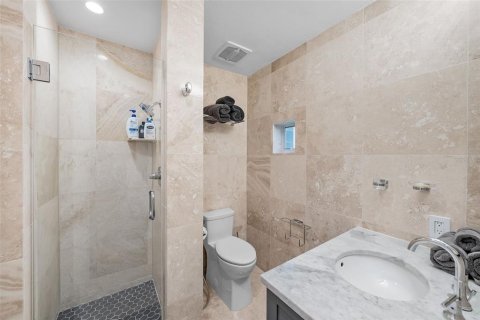 Condo in Tampa, Florida, 3 bedrooms № 2347095 - photo 30