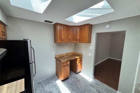 Villa ou maison à louer à Deltona, Floride: 3 chambres, 135.64 m2 № 2322503 - photo 7