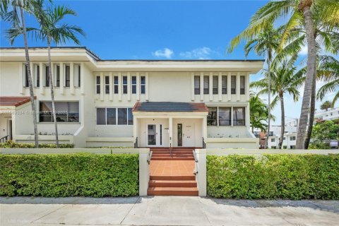 Adosado en venta en Bay Harbor Islands, Florida, 3 dormitorios, 156.08 m2 № 1178926 - foto 13