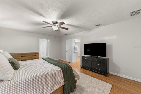 Casa en venta en Ocala, Florida, 3 dormitorios, 173.91 m2 № 2383577 - foto 16