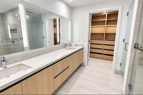 Copropriété à louer à North Miami, Floride: 1 chambre № 2405861 - photo 9