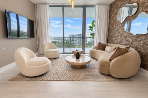 Copropriété à louer à North Miami, Floride: 1 chambre № 2405861 - photo 5
