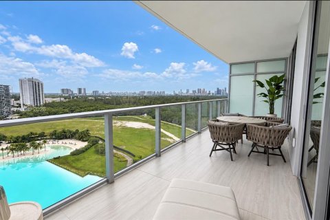Condo à North Miami, Floride, 1 chambre  № 2405861