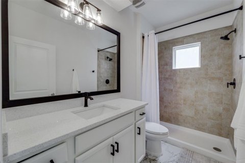 House in Tampa, Florida 3 bedrooms, 146.79 sq.m. № 1831258 - photo 20