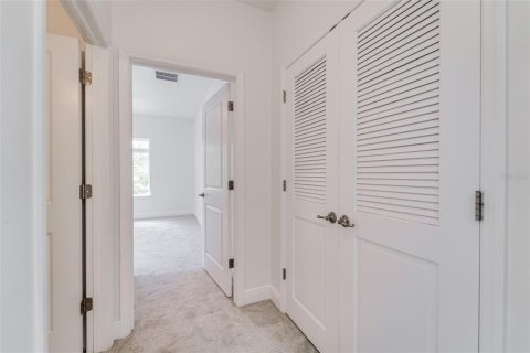 House in Tampa, Florida 3 bedrooms, 146.79 sq.m. № 1831258 - photo 30