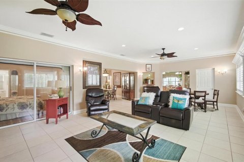 House in Palm Coast, Florida 4 bedrooms, 243.59 sq.m. № 1894636 - photo 27