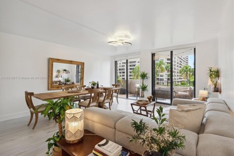 Copropriété à vendre à Key Biscayne, Floride: 2 chambres, 159.33 m2 № 1979639 - photo 8