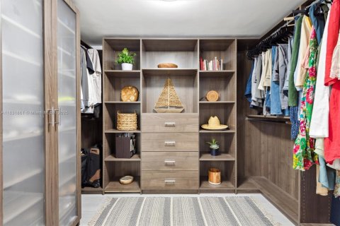 Copropriété à vendre à Key Biscayne, Floride: 2 chambres, 159.33 m2 № 1979639 - photo 10