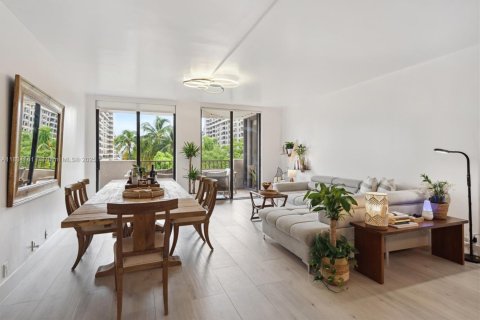 Copropriété à vendre à Key Biscayne, Floride: 2 chambres, 159.33 m2 № 1979639 - photo 6