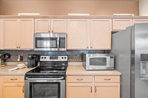 House in Land O' Lakes, Florida 3 bedrooms, 184.69 sq.m. № 1786688 - photo 18