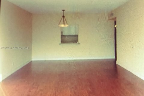 Copropriété à louer à Sunny Isles Beach, Floride: 1 chambre № 2180571 - photo 10